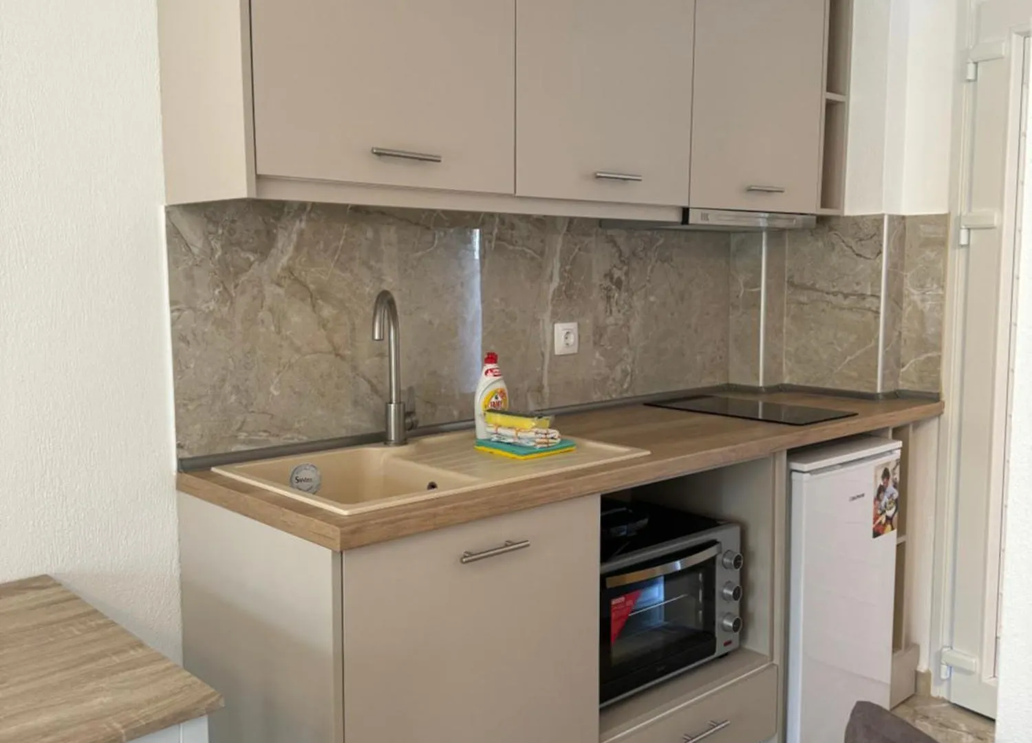 Oasis Luxury Apartments And Rooms Nikiti