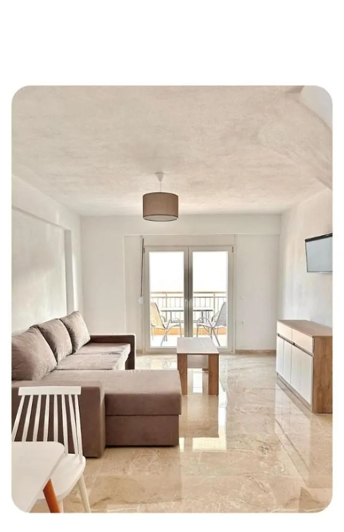 Oasis Luxury Apartments And Rooms Nikiti