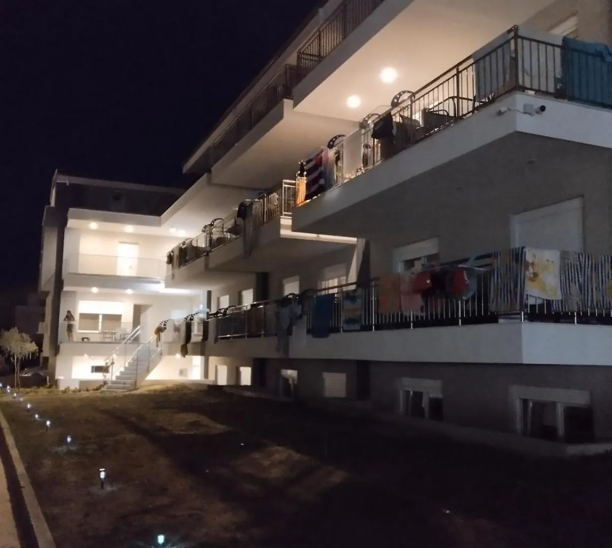 Oasis Luxury Apartments And Rooms Nikiti Greece