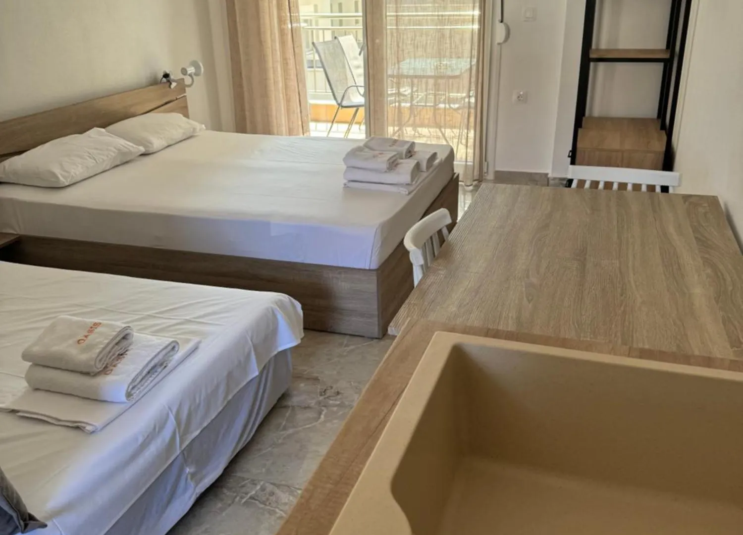 Oasis Luxury Apartments And Rooms Nikiti  Nikiti (Sithonia)