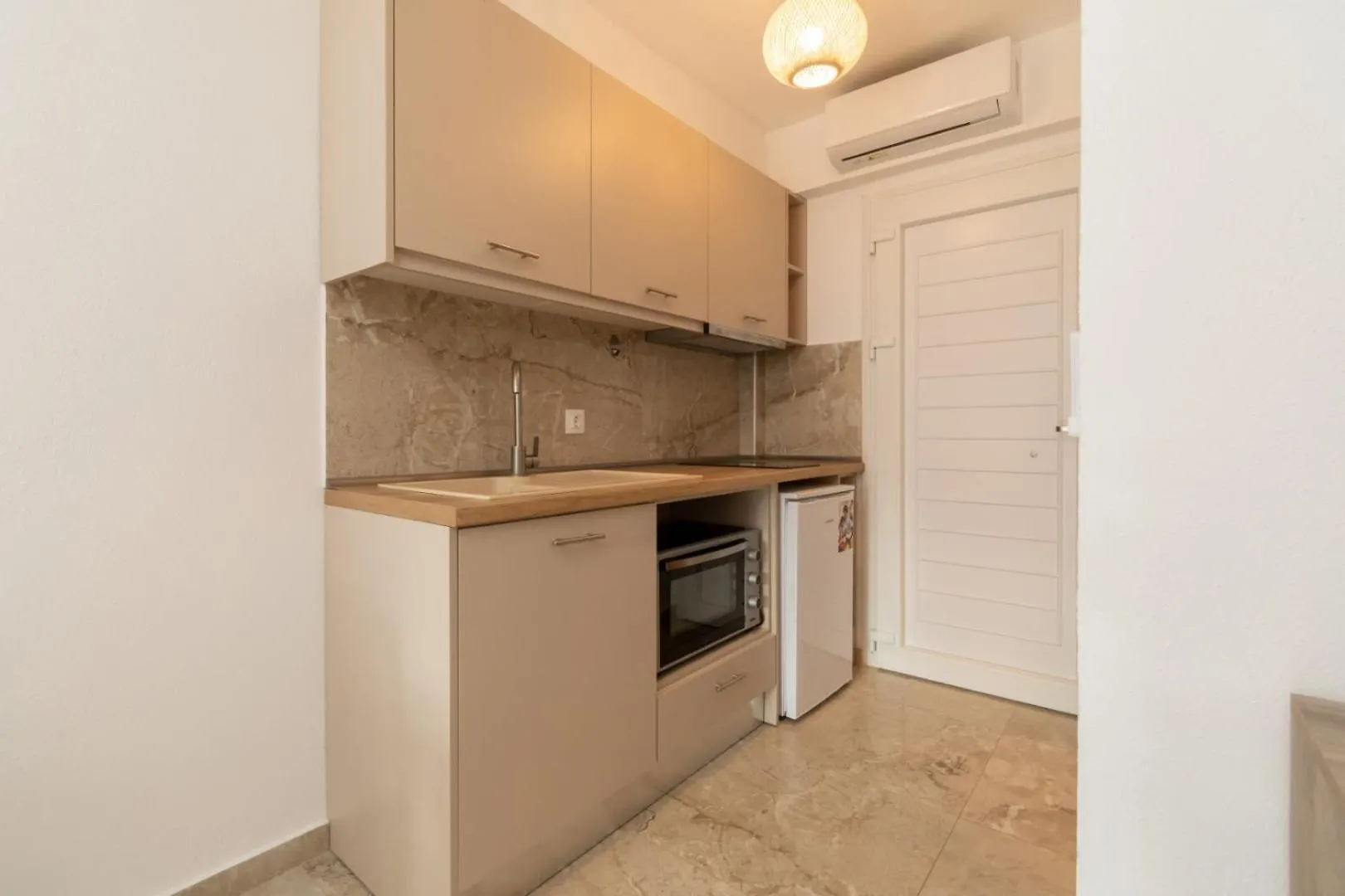 Oasis Luxury Apartments And Rooms Nikiti 0*, Nikiti (Sithonia) Greece