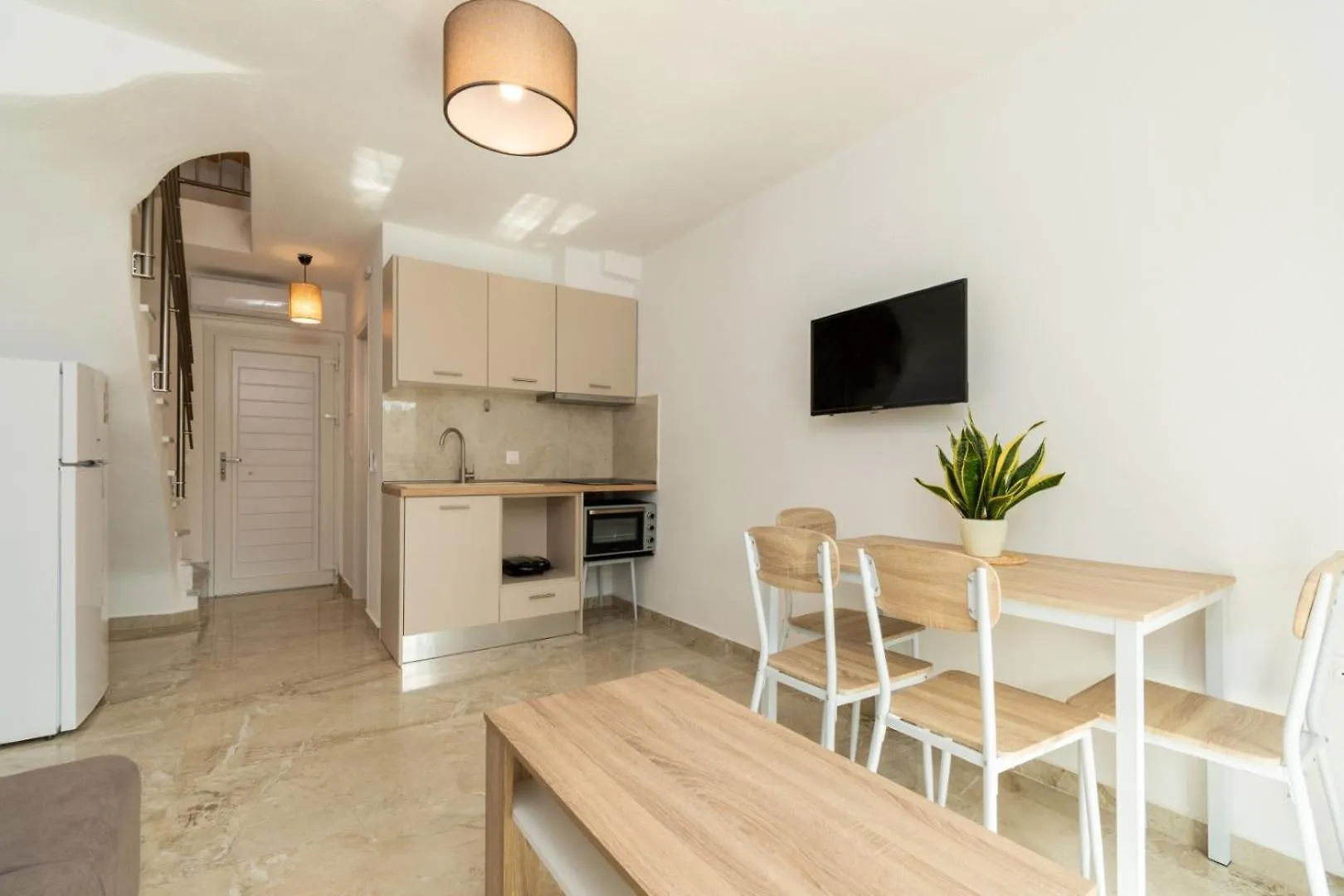 Oasis Luxury Apartments And Rooms Nikiti