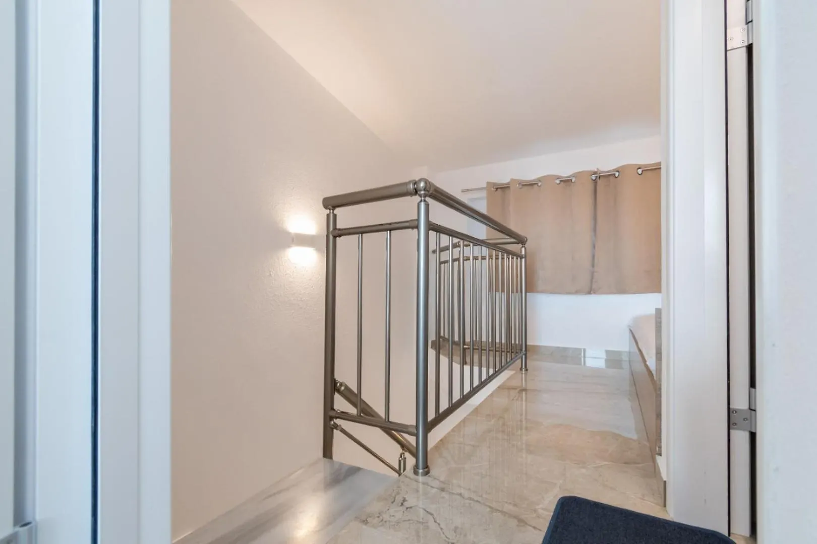 Oasis Luxury Apartments And Rooms Nikiti Greece